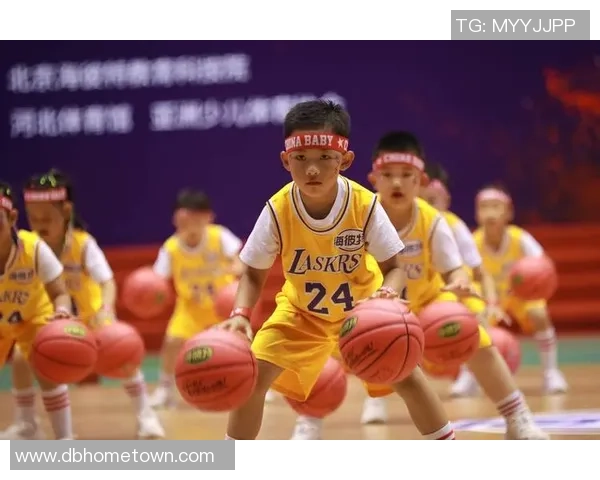 幼儿篮球操表演展现小小运动员的活力与团队精神